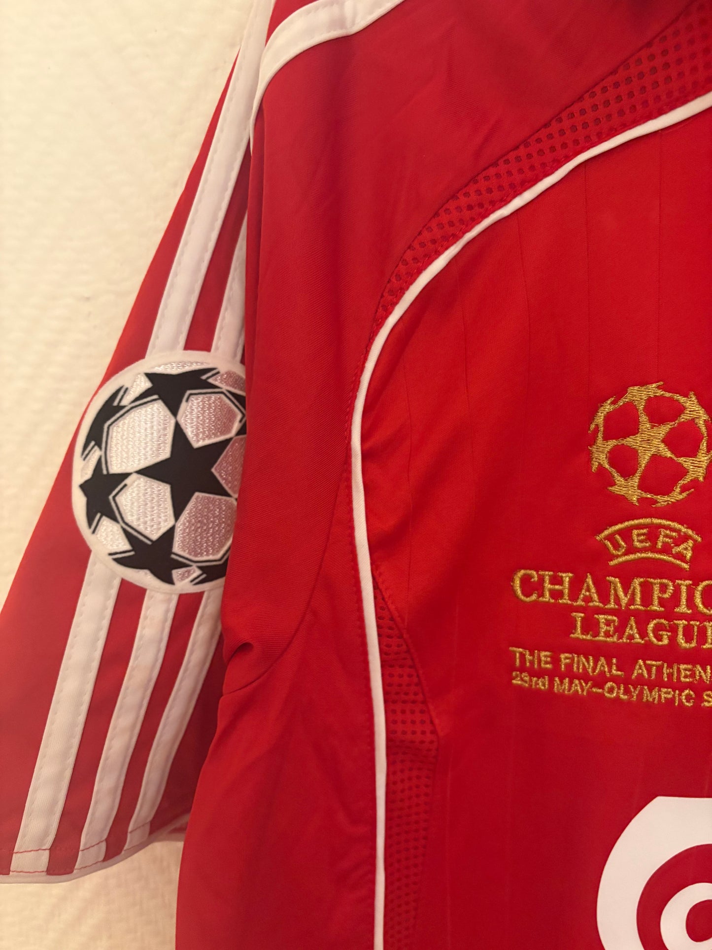 Liverpool finale 2007 - Agger