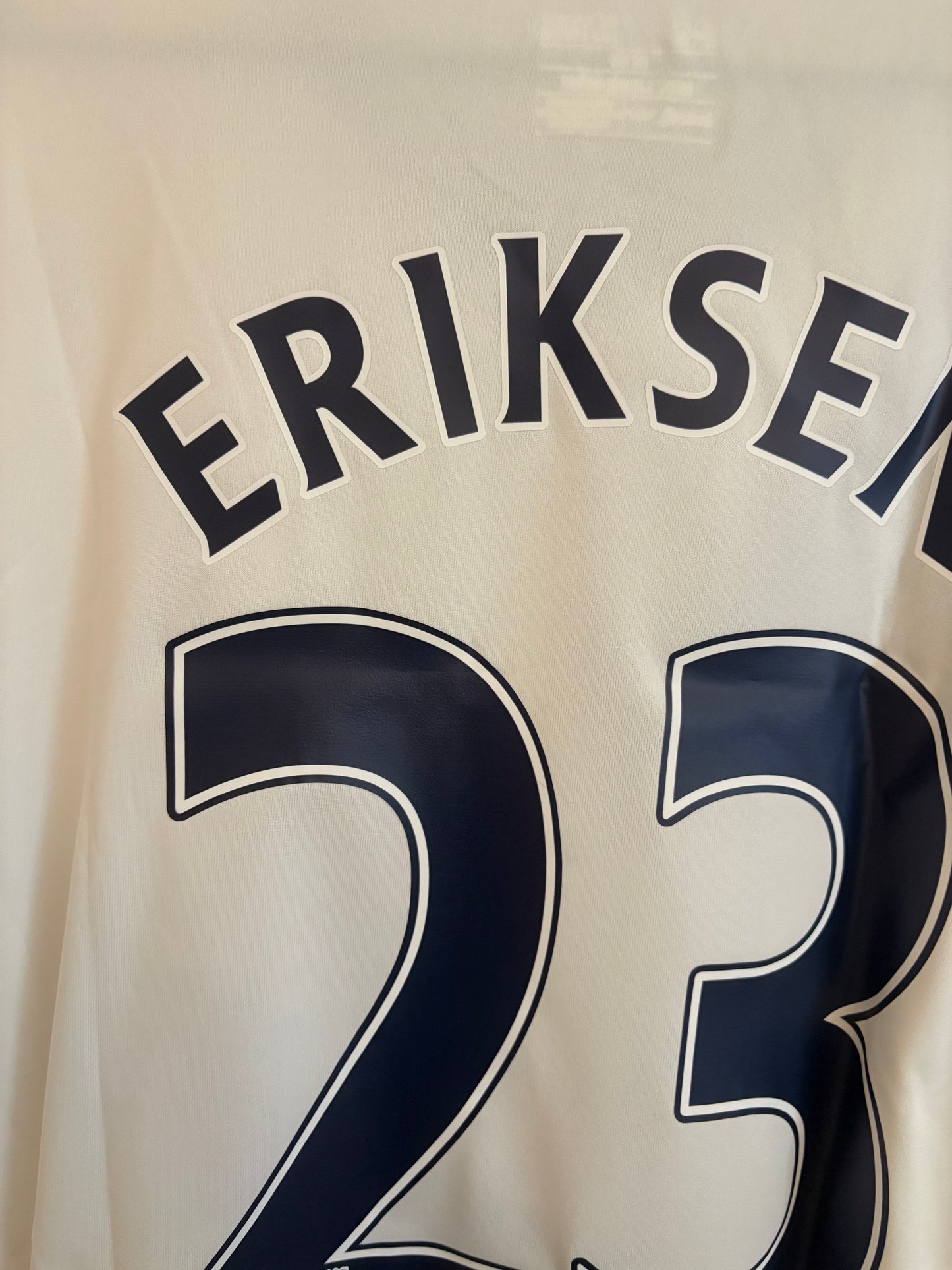 Tottenham 2015/16 Hjemme - Eriksen
